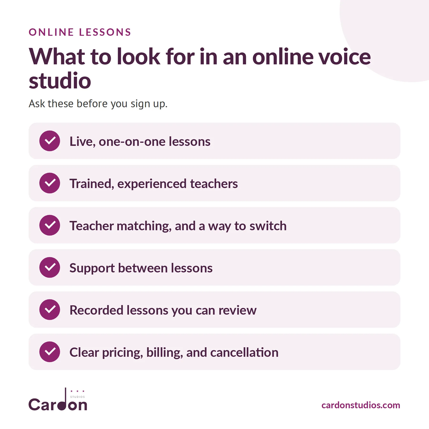 What to look for in an online voice studio: live lessons, trained teachers, teacher matching, support, recordings, clear pricing